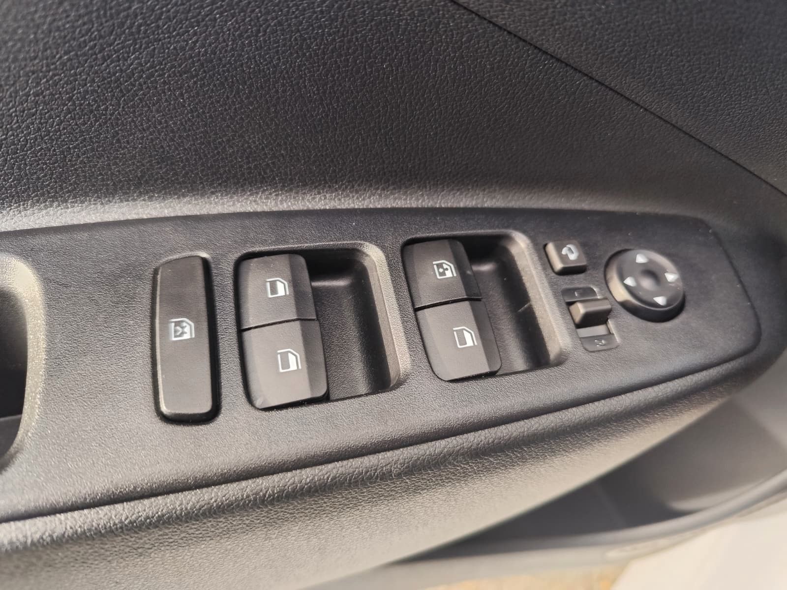 Hyundai i10 – Bild 12