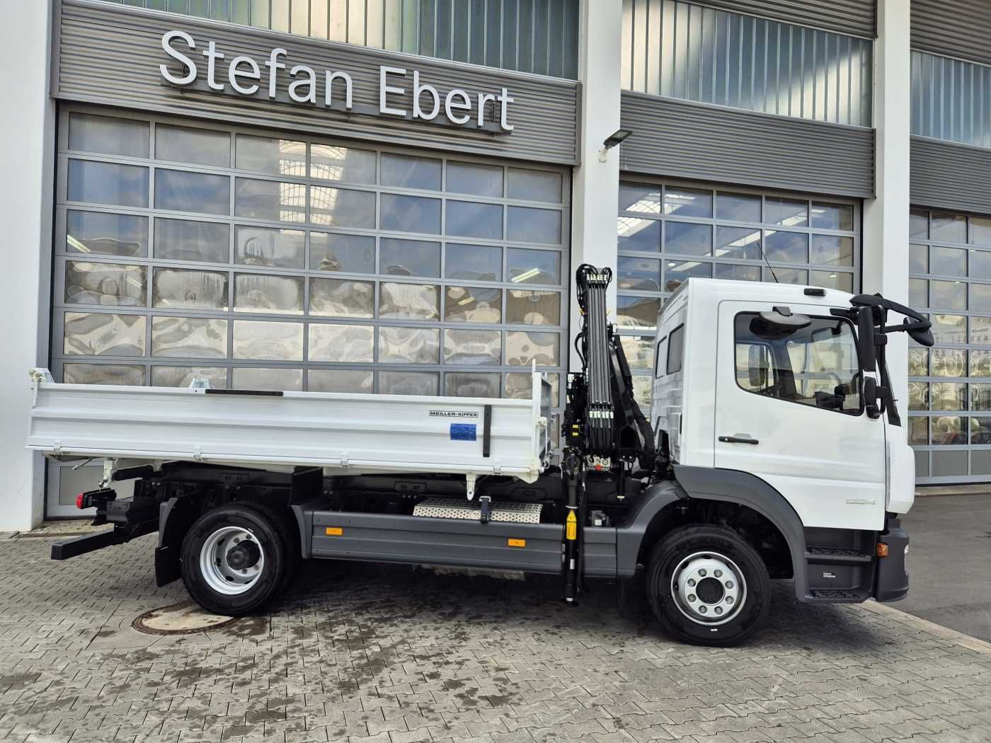 Fahrzeugabbildung Mercedes-Benz Atego 1224 KK Kipper+Kran+Funk+Greifersteuerung