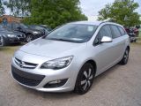 Opel Astra J Sports Tourer Edition - Opel Astra: Standheizung, J