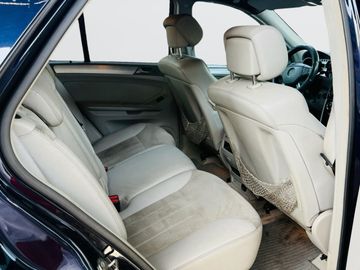 Mercedes ML 320 - 7