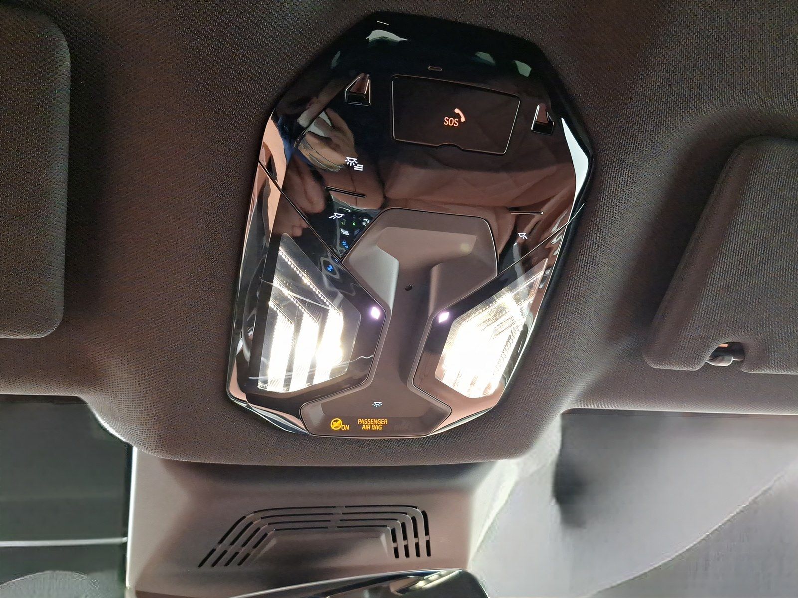 BMW iX - Bild 21