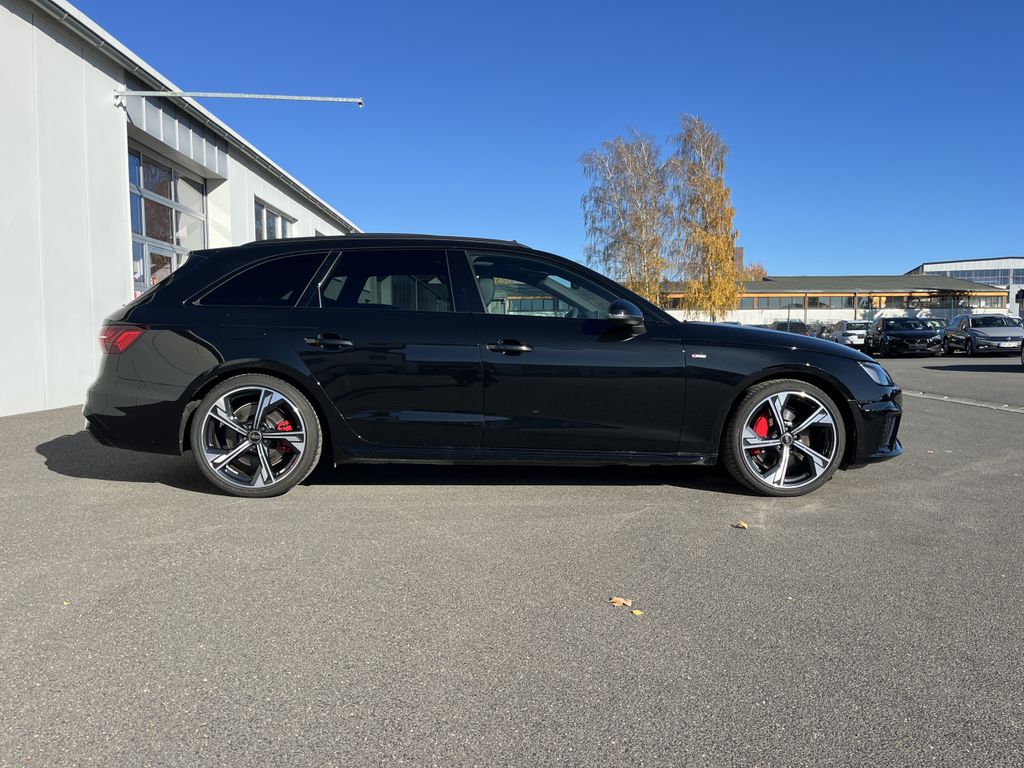 AUDI A4 2025