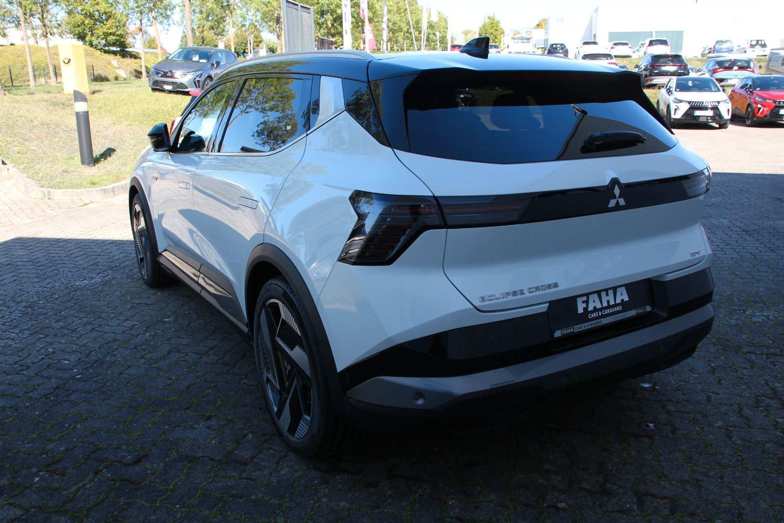 Fahrzeugabbildung Mitsubishi Eclipse Cross Diamant Top mit Luxury-Paket