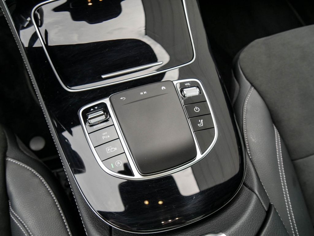 Mercedes-Benz E 400 d 4M T |AMG|NIGHT|STHZ|DISTR|LED|NAVI|PANO
