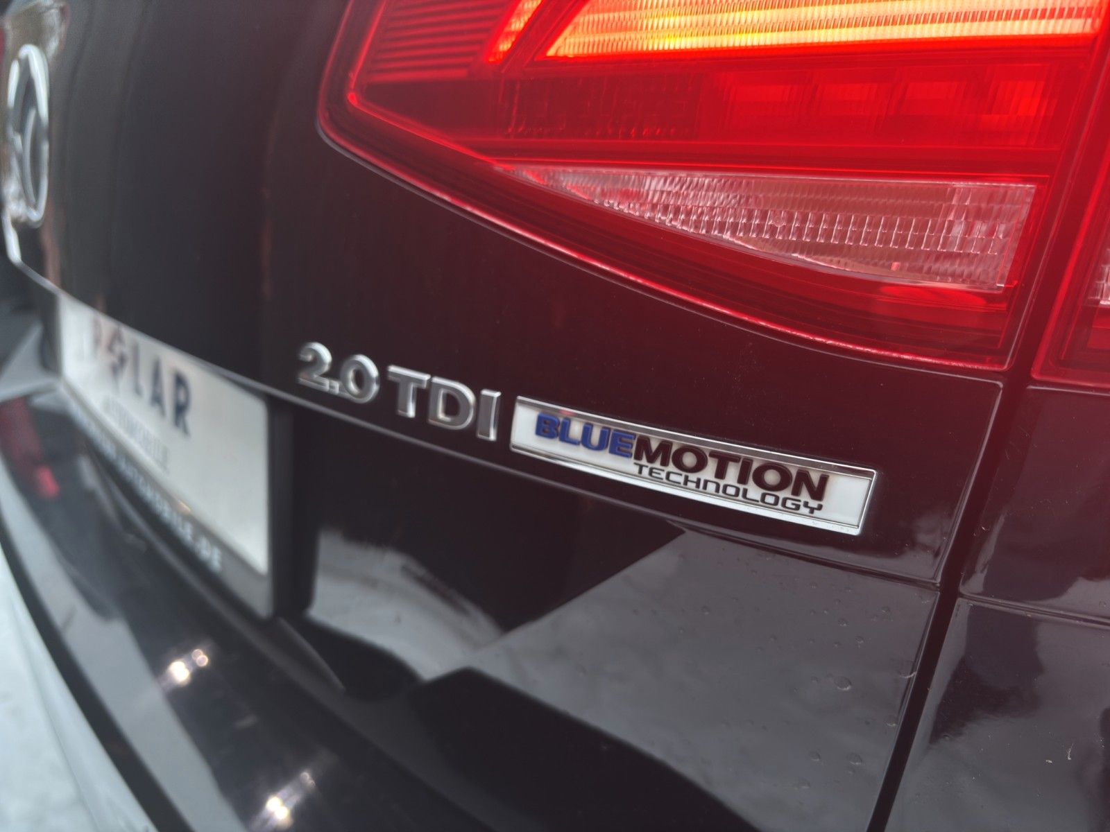 Fahrzeugabbildung Volkswagen Passat Massage/Pano/Sitzheiz/ACC *Zahnriemen neu