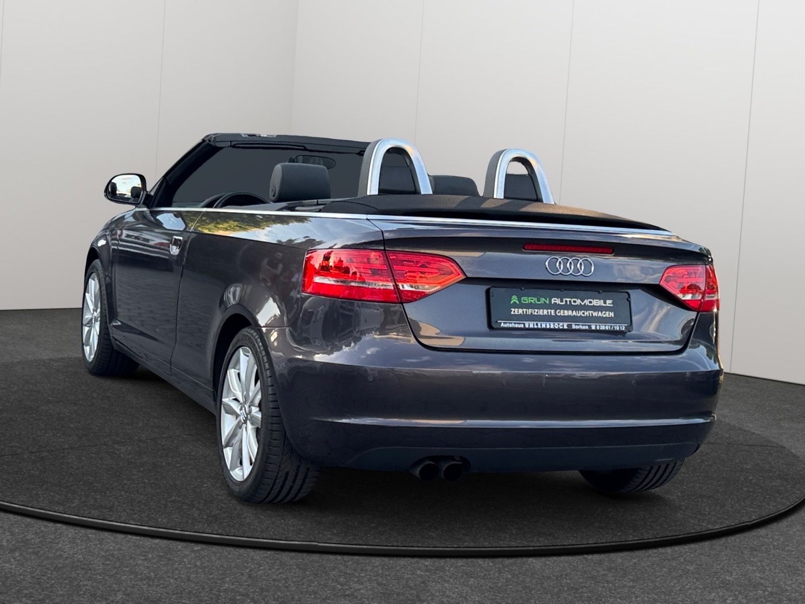 Fahrzeugabbildung Audi A3 Cabriolet Attraction*Alcantara*8Fach*PDC*SZH