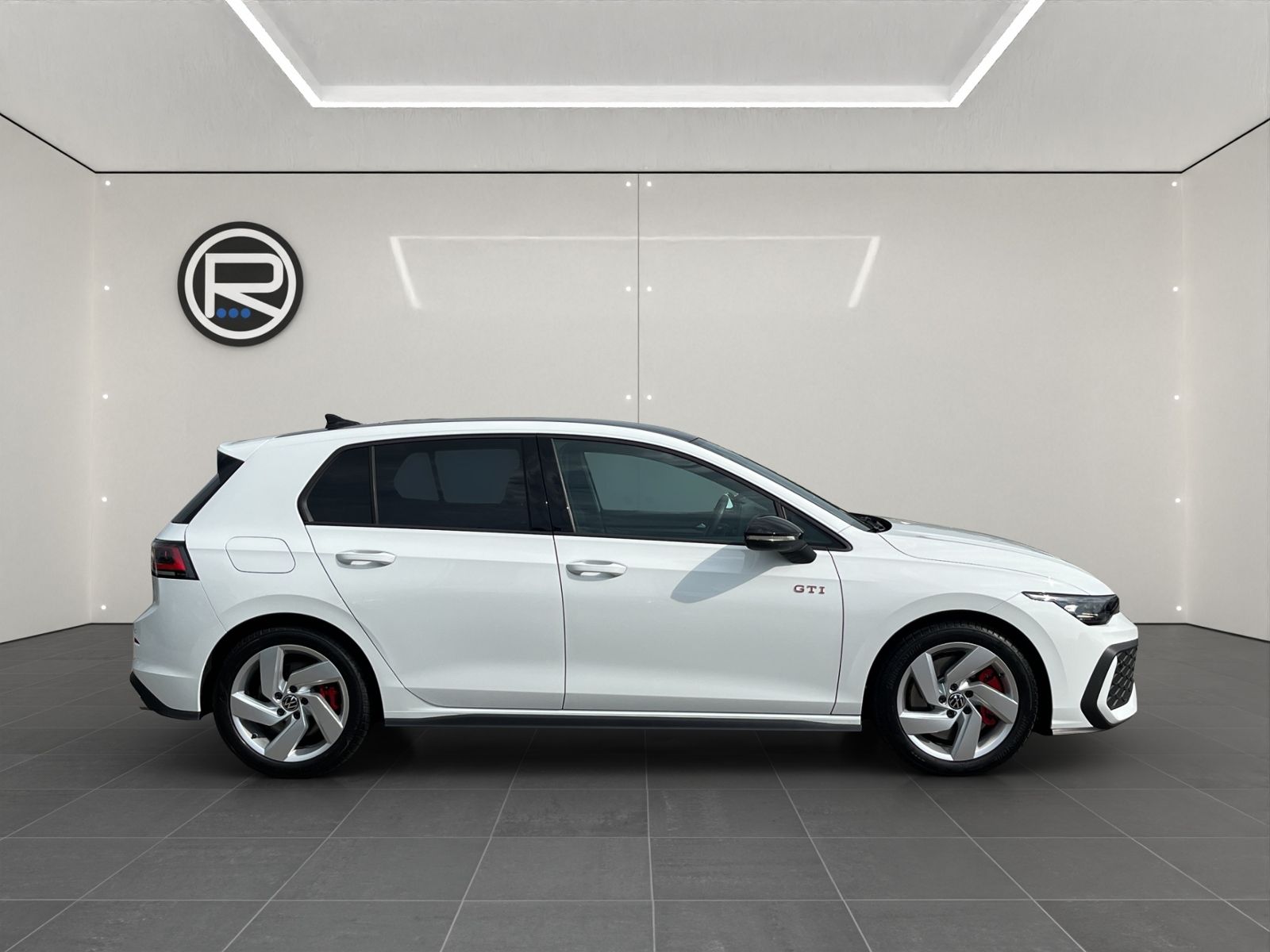 Volkswagen Golf VIII 2.0 TSI GTI DSG foto 4