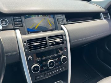 Land-Rover Discovery Sport - 11