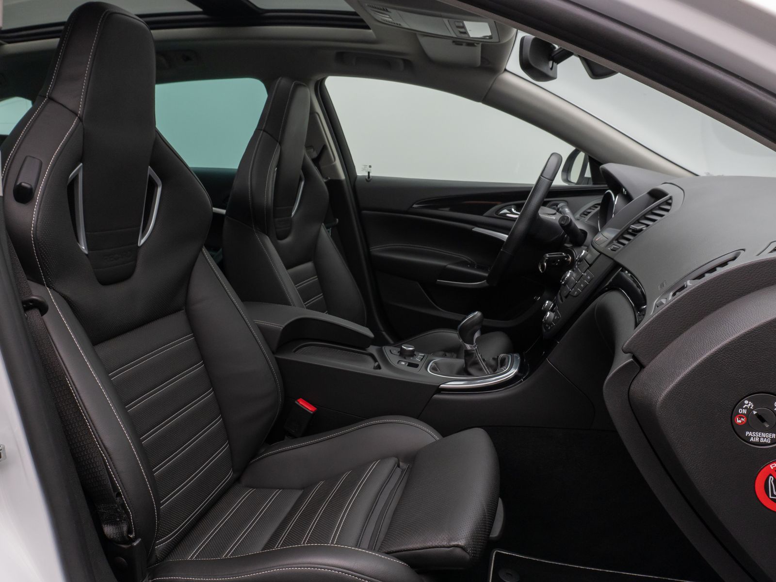 Fahrzeugabbildung Opel Insignia OPC 4x4 Panorama Infinity Tempoma 8Fach