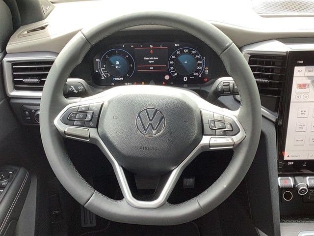 Fahrzeugabbildung Volkswagen Amarok 3.0 TDI Aventura DC 4Mo MATRIX ACC LEDER