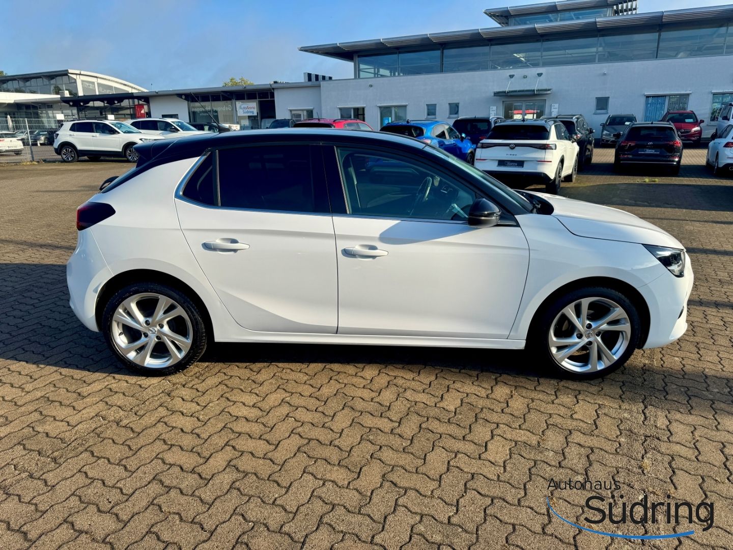 Corsa F 1,2 Elegance LED CarPlayAndroid Auto