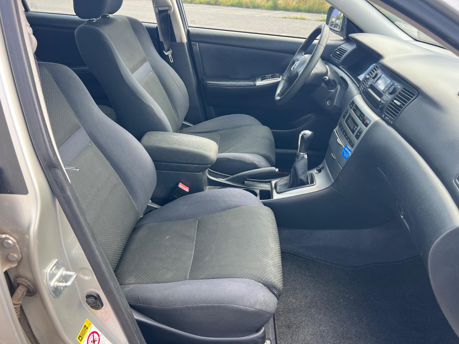 Toyota Corolla 2007 — photo 12