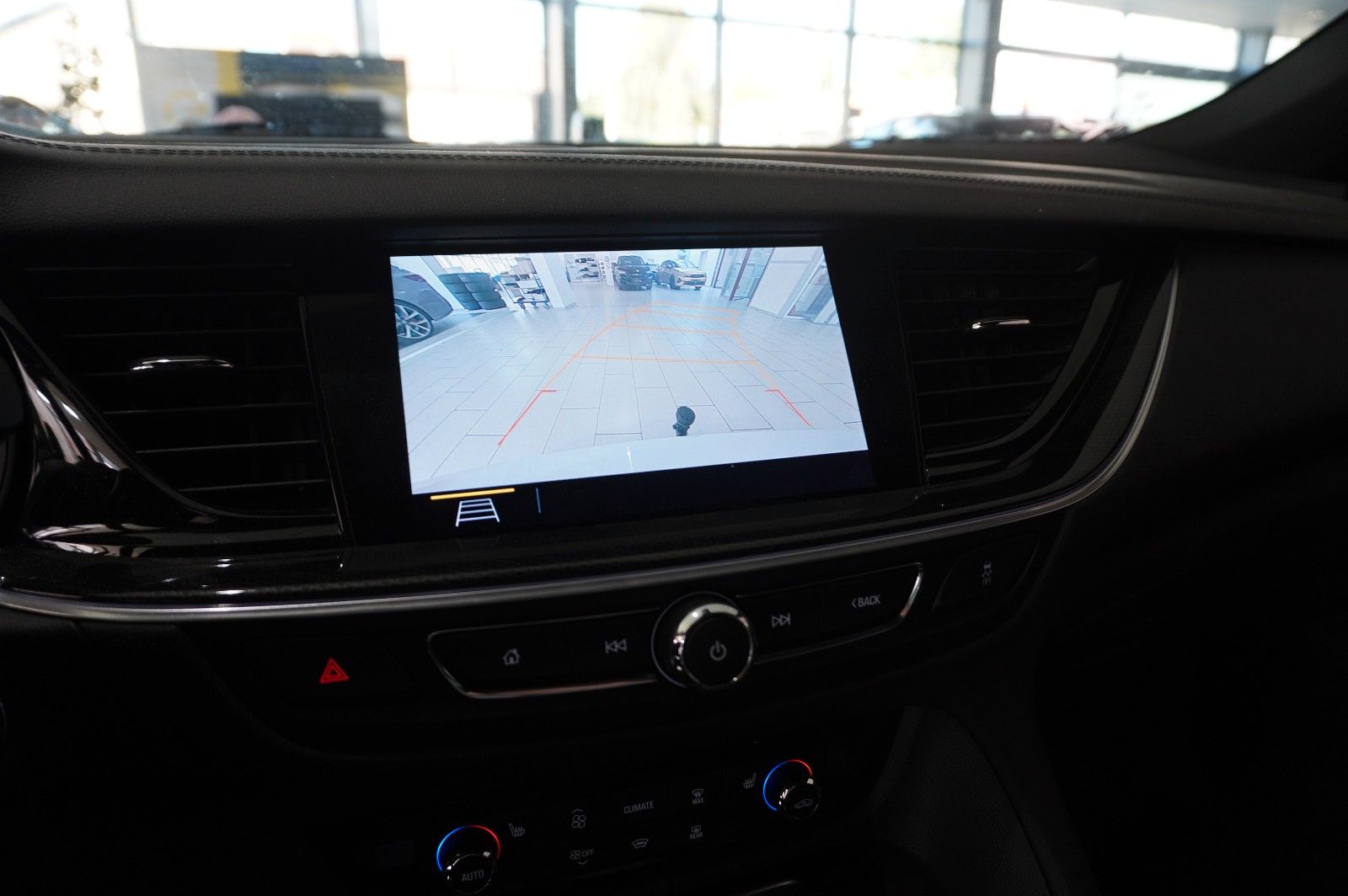Fahrzeugabbildung Opel Insignia B ST 2.0D UTLIMATE NAVI/LED/KAMERA/AHK