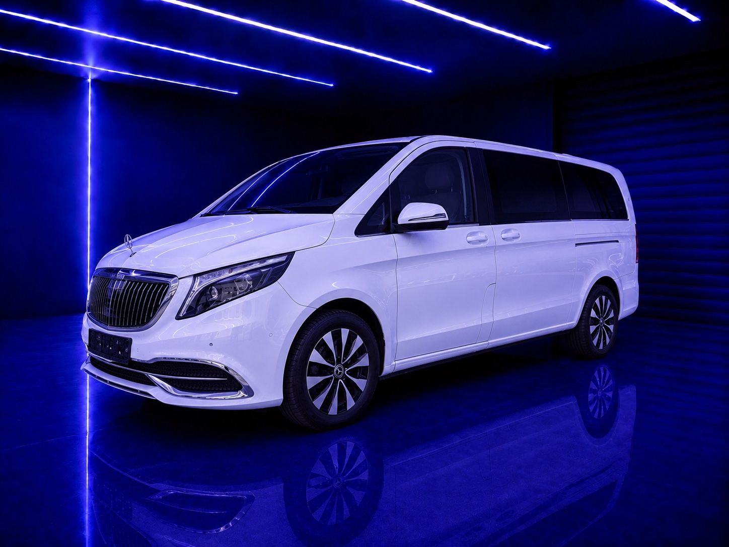 MERCEDES-BENZ V 220 d RISE lang VIP-Umbau Maybach Exclusive