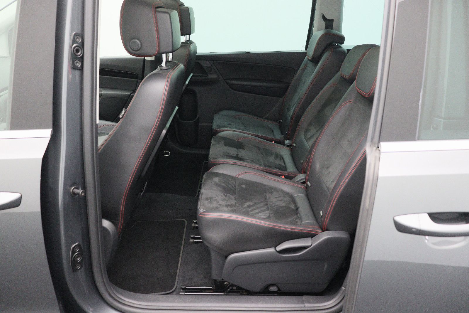 Fahrzeugabbildung SEAT Alhambra 2.0 FR-Line  Xcellence DSG 7 SITZE NAVI