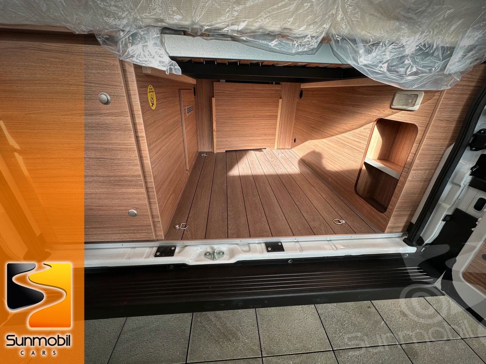 Fahrzeugabbildung Weinsberg CaraBus 600 MQH Edition Fire Automatik