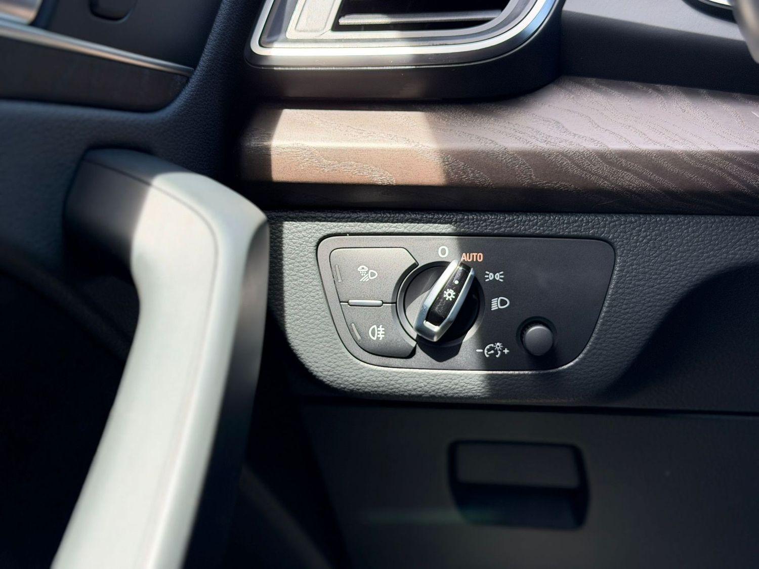 Audi Q5 quattro design / LED / Navi / Kamera / DAB / 