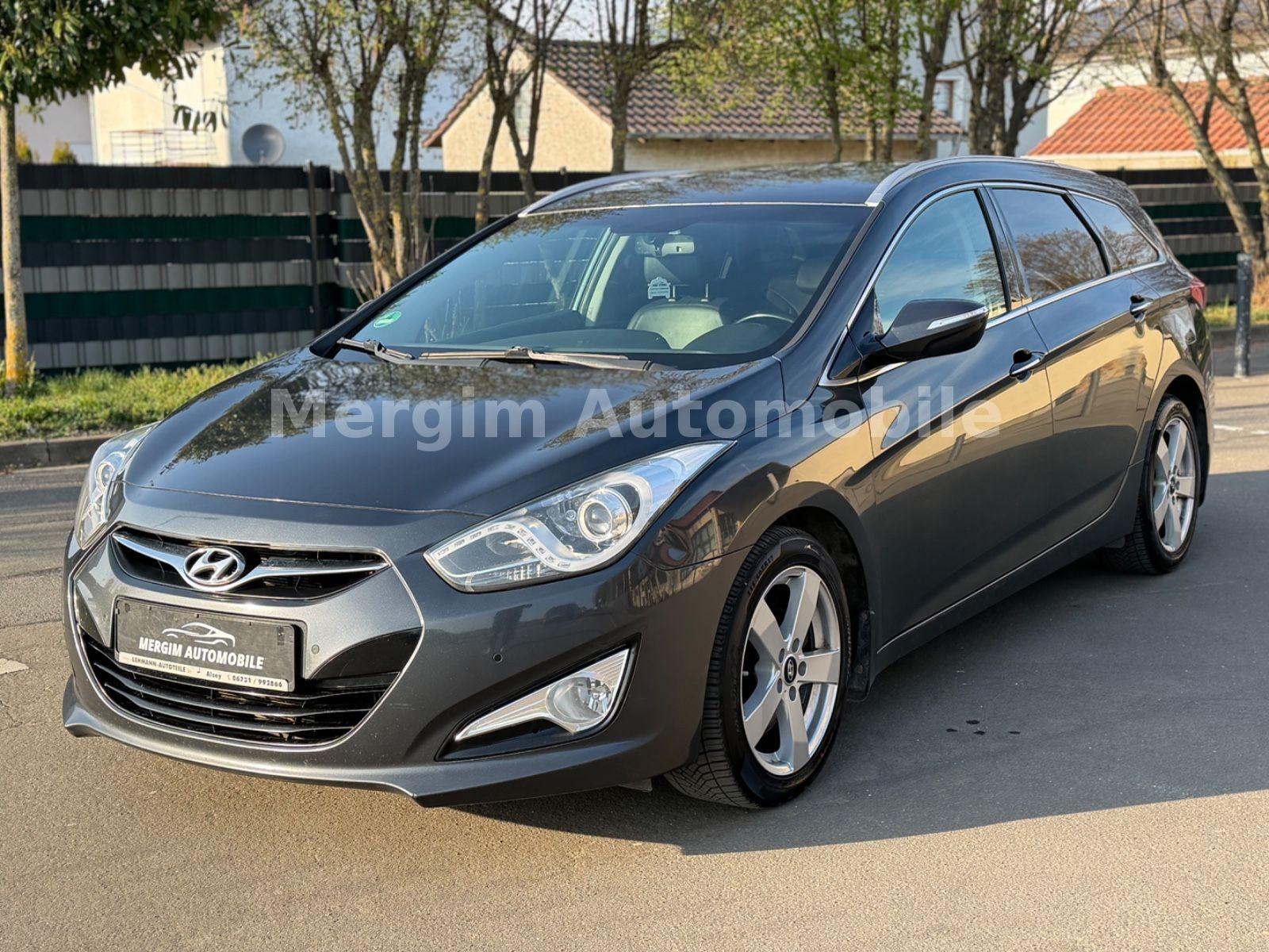 Hyundai i40/ Automatik/Keyless/R.kamera/Leder/Led