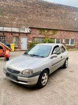Opel Corsa b TÜV 11/2027 - gebrauchte Opel Corsa aus dem Jahr 1998