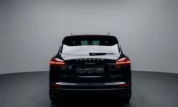 Porsche Cayenne - 11