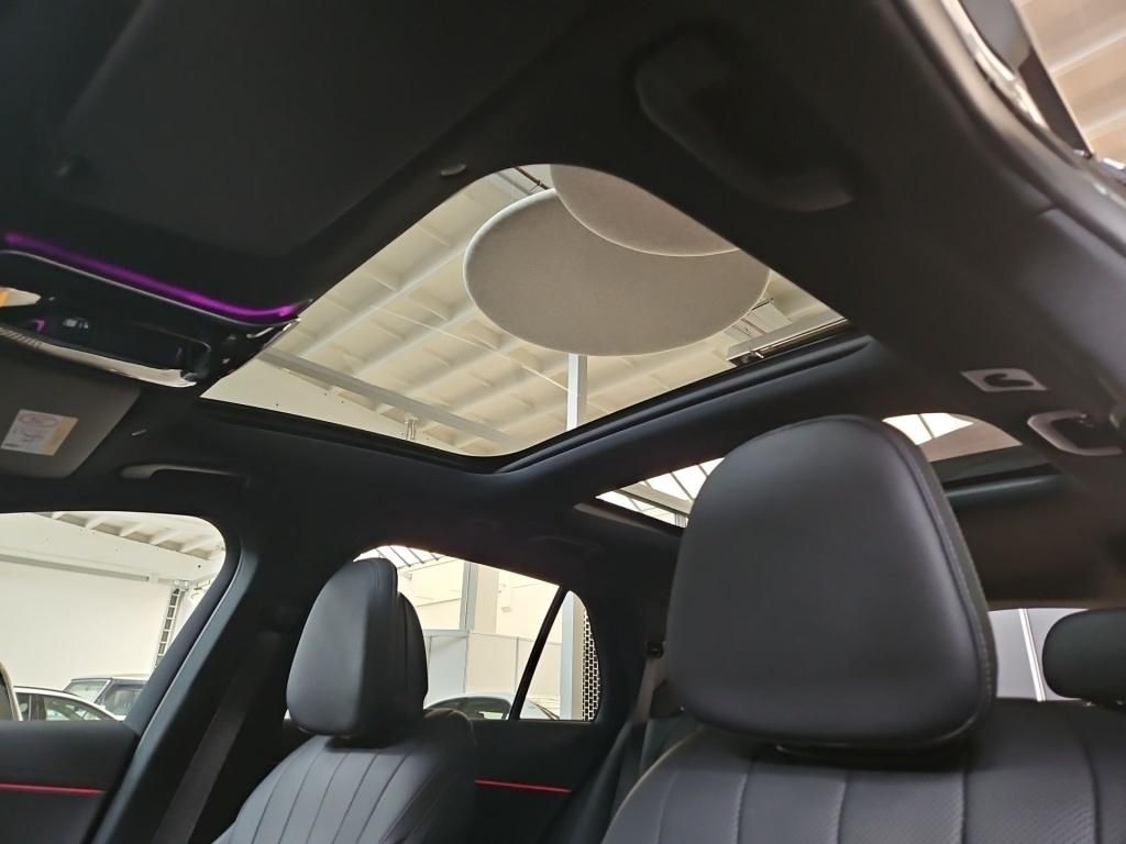 Fahrzeugabbildung Mercedes-Benz E 450 dT 4M Avantg. AHK ACC Sitzklima Pano 360°