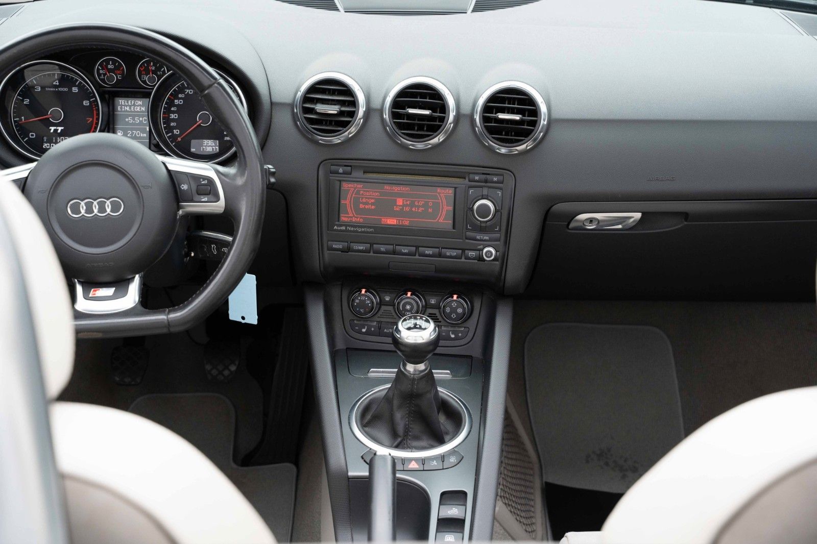 Fahrzeugabbildung Audi TT ROADSTER 2.0 TFSI NAVI XENON MFL ALCANTARA