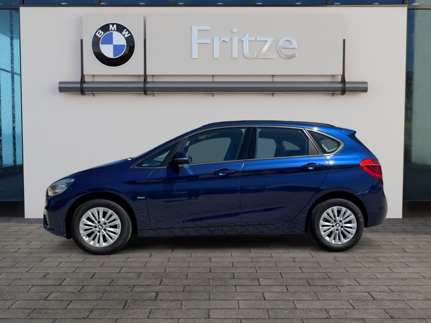 BMW 216 Active Tourer Sport Line LED AAC SHZ Temp