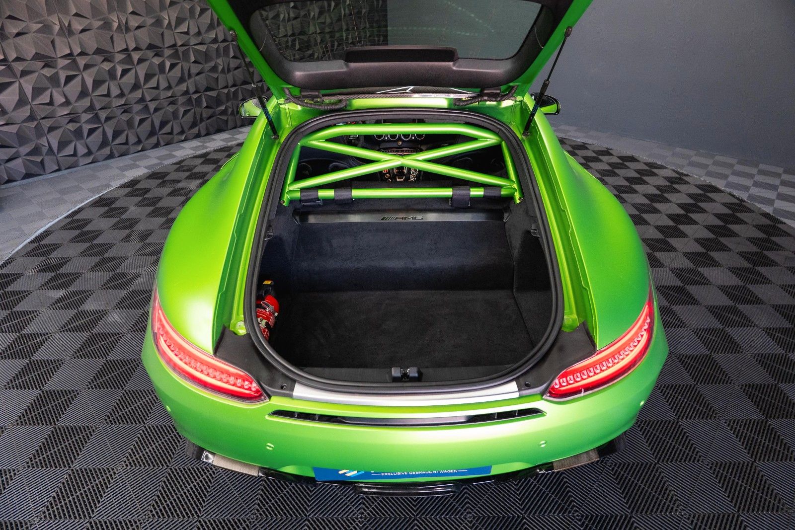 Fahrzeugabbildung Mercedes-Benz AMG GT R Coupe TIKT Performance | 750PS | Carbon