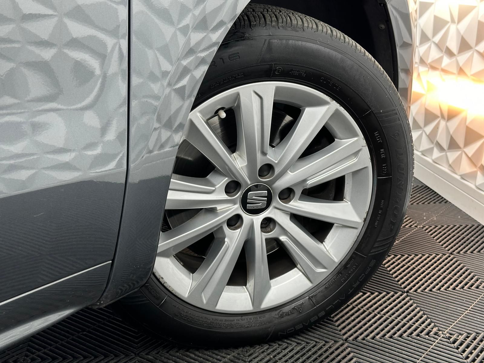 Fahrzeugabbildung SEAT ALHAMBRA 2.0 TDI/7-SITZ/E-STUER/AHK/ACC/DAB/RCAM