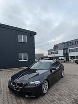 BMW F10 550i - M Paket 4.Hand Scheckheft A... - BMW 550: F10 550i