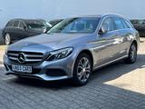 Mercedes-Benz C 220Td /KAMERA/LED/AHK/TOT/SHZ/PDC/MFL/ - Mercedes-Benz C 220: Sitzheizung