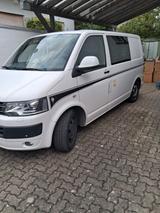 Volkswagen T5 Transporter - Volkswagen T5 mit Benzin-Antrieb