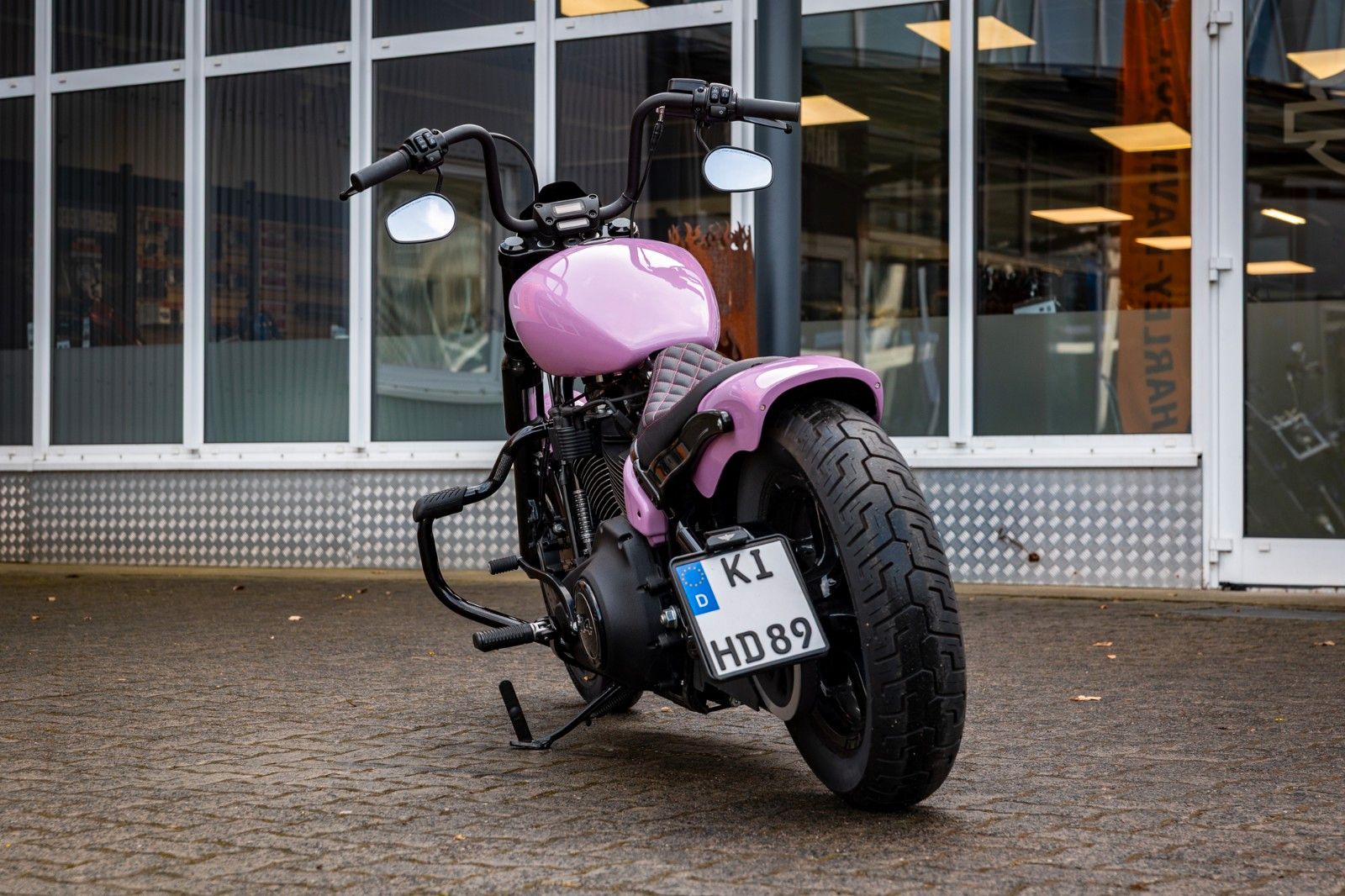 Fahrzeugabbildung Harley-Davidson Softail FXBBS Street Bob - ZARD- KURZES HECK -