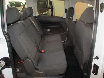 Ford Grand Tourneo Connect Trend L2 5.J Garantie