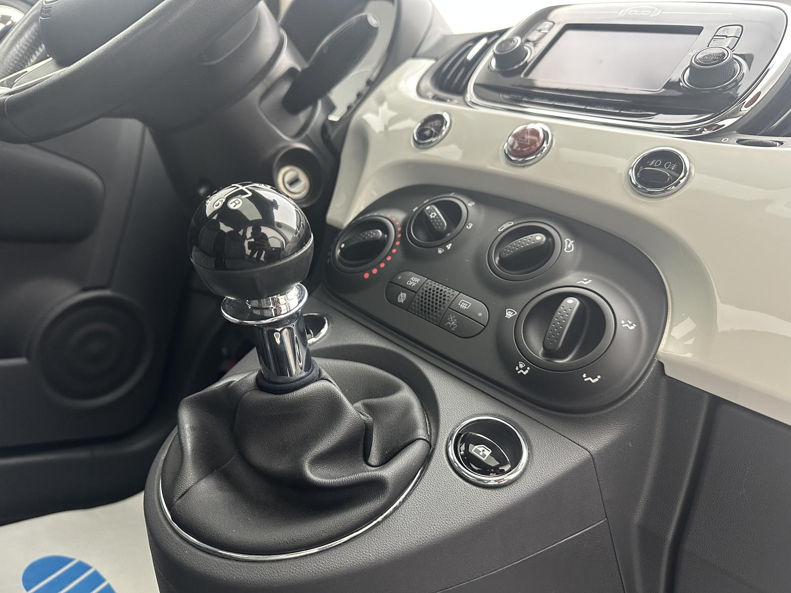 Fiat 500 Lounge "PANO-MULTI-KLIMA-PDC-ALU-TÜV NEU"