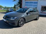 Volkswagen Golf VII Lim. Trendline erst.59.000 Km ! - Volkswagen Golf: 5er