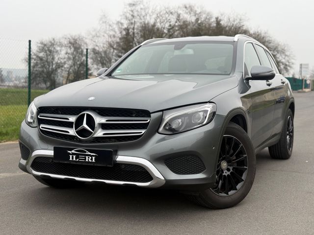 Mercedes-Benz GLC 220 d 4Matic*AHK*KAMERA*AMG-LINE-INTERIEUR*