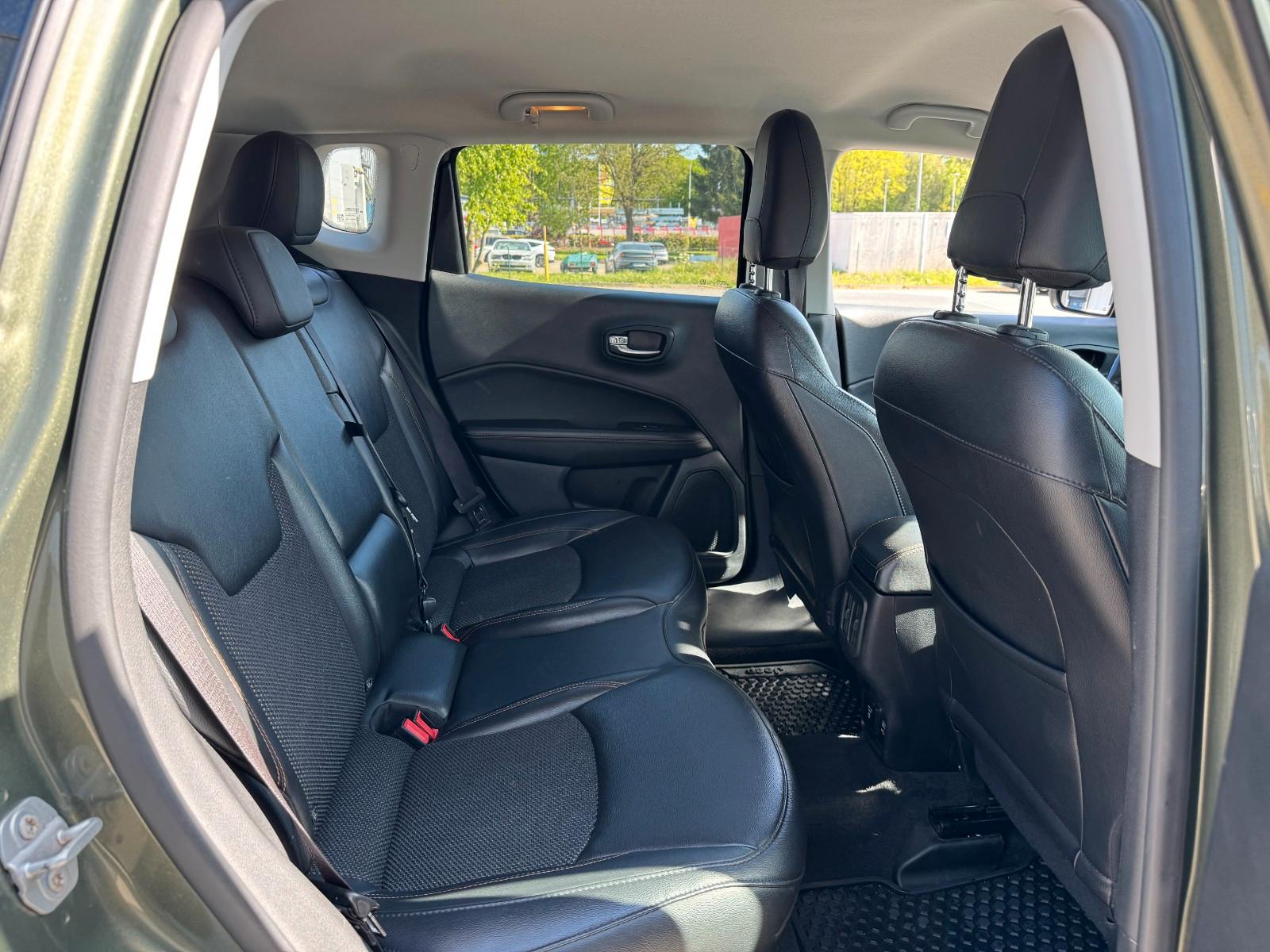 Jeep Compass Limited 4WD Garantie 1.Hand* 72.000 Km*