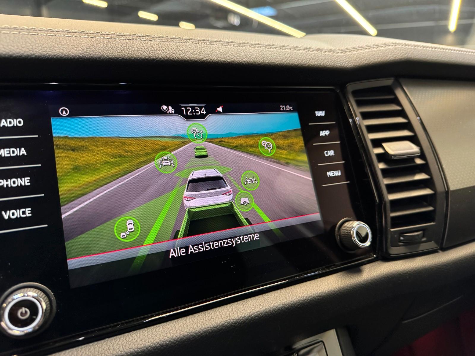 Skoda Kodiaq AMBITION CLEVER 2.0 TDI*AHK*MATRIX*KESSY*, миниатюра 29