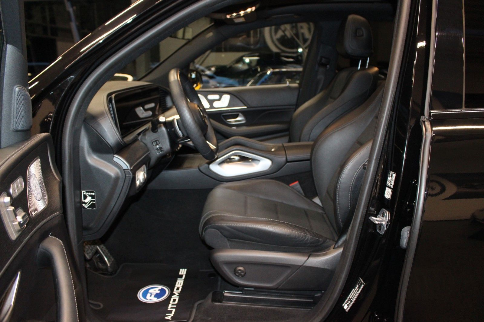 Fahrzeugabbildung Mercedes-Benz GLE 450d AMG Line Burmester+Pano+HeadUp+NightPkt