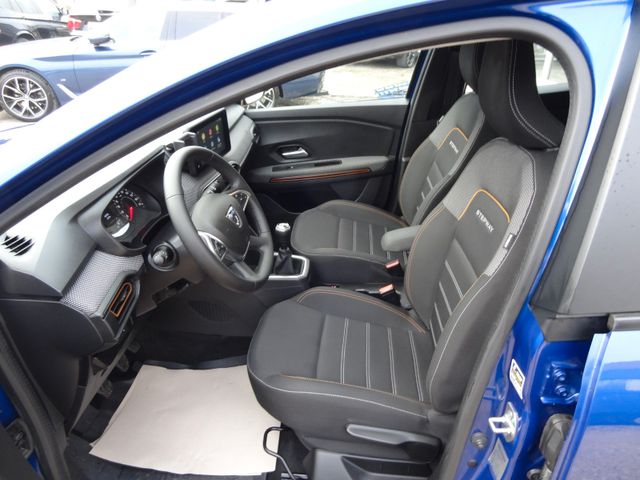 Fahrzeugabbildung Dacia Sandero III Stepway Comfort/1.Hd/LED/AHK/67TKM/