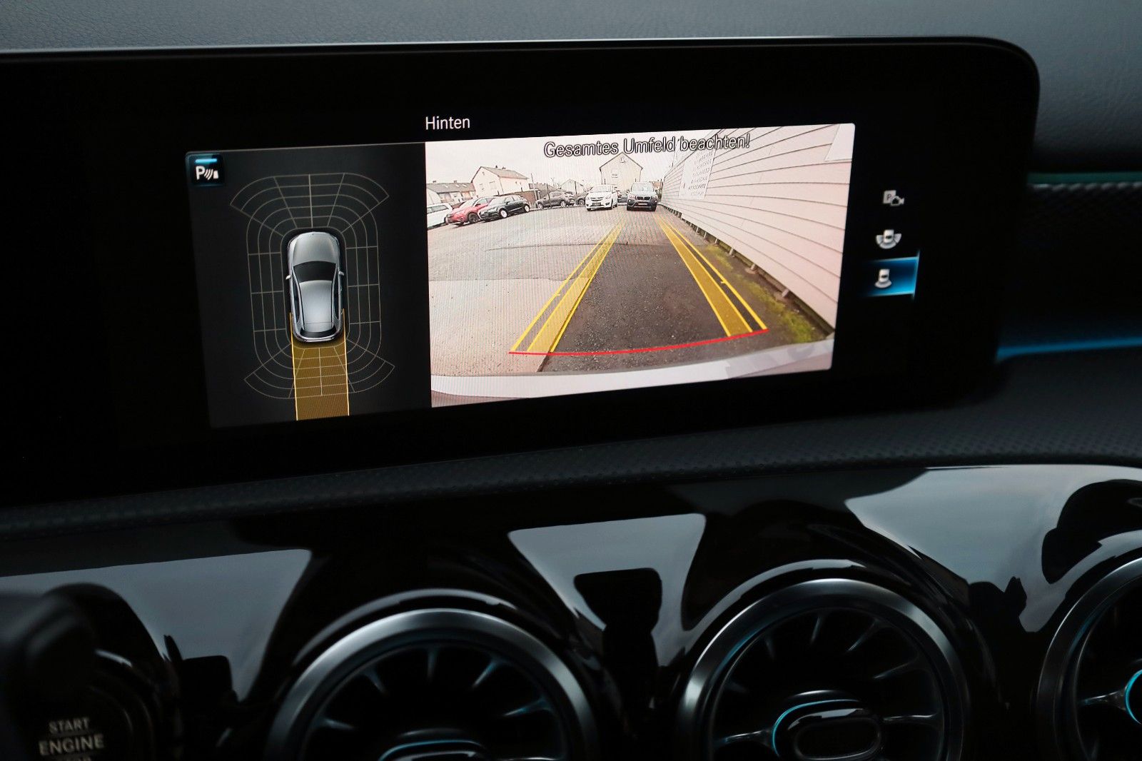 Fahrzeugabbildung Mercedes-Benz A 200d Navi,Kamera,SH,PDC,Park Paket,Leder