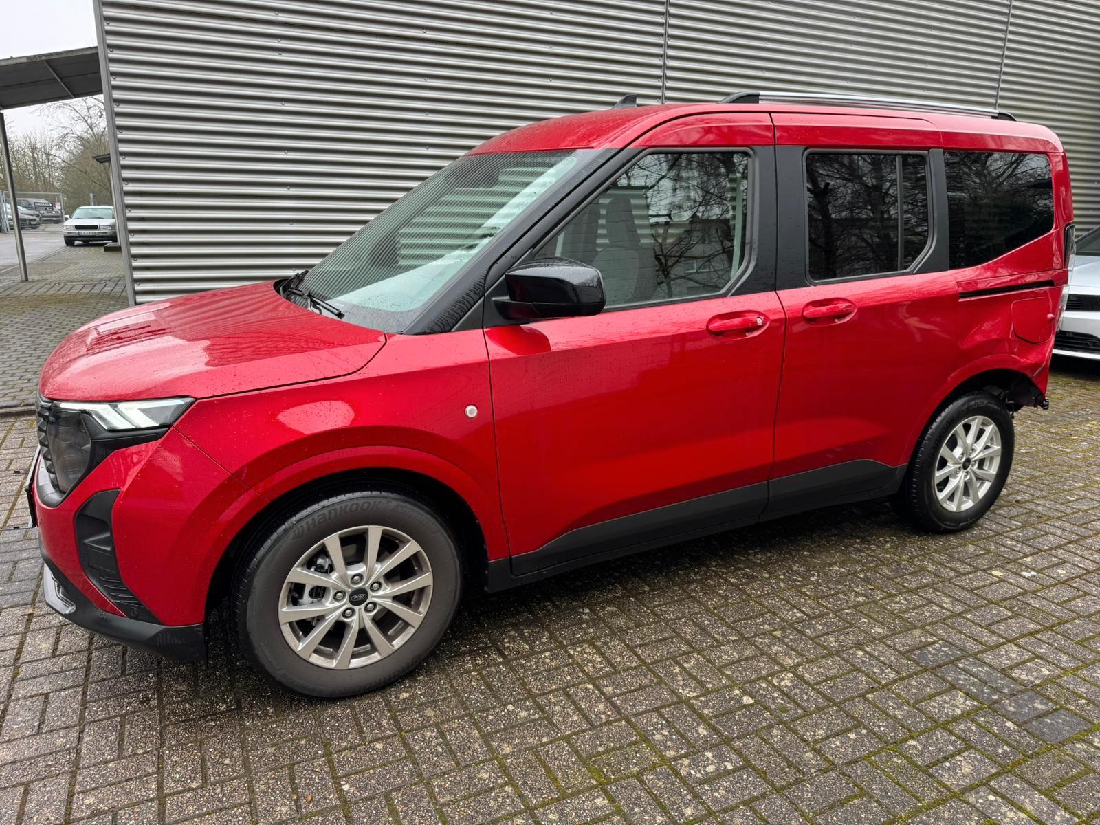 Ford Tourneo Courier Titanium*5 Jahre Garantie*UNFALL