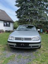 Volkswagen Golf 1.4 Special Edition - Volkswagen Golf aus 2001 mit Benzin-Antrieb: Limousine
