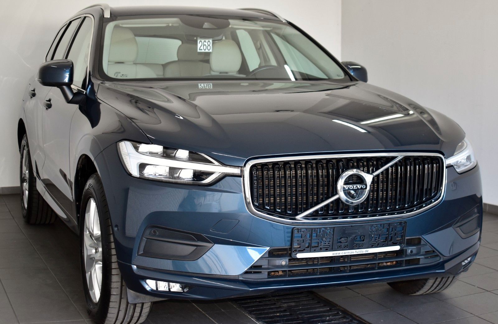 Fahrzeugabbildung Volvo XC60 Momentum Pro Leder,Navi,LED,360°,Apple Car.