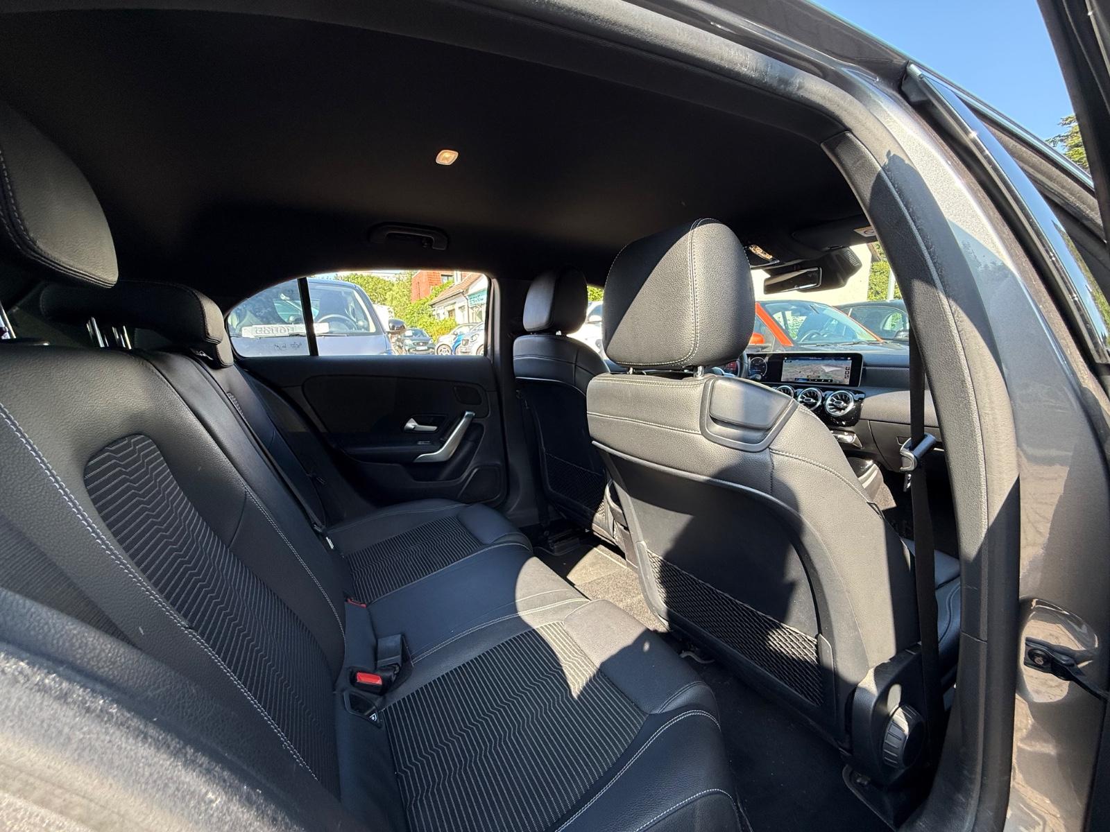 Mercedes-Benz 180 A180 AUTOMATIK*LED*AMBIENTE*SOUNDSYSTEM*, миниатюра 21
