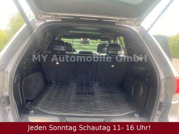 Jeep Grand Cherokee - 9