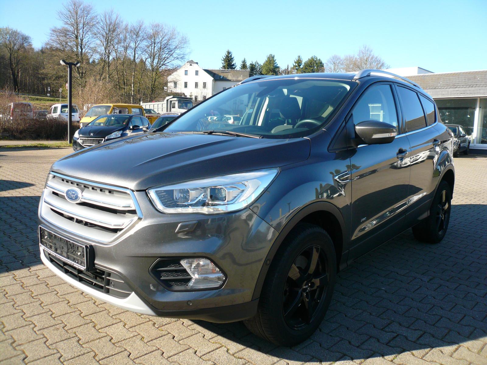 Ford Kuga Titanium-ALLRAD-AUTOMATIK-TOP