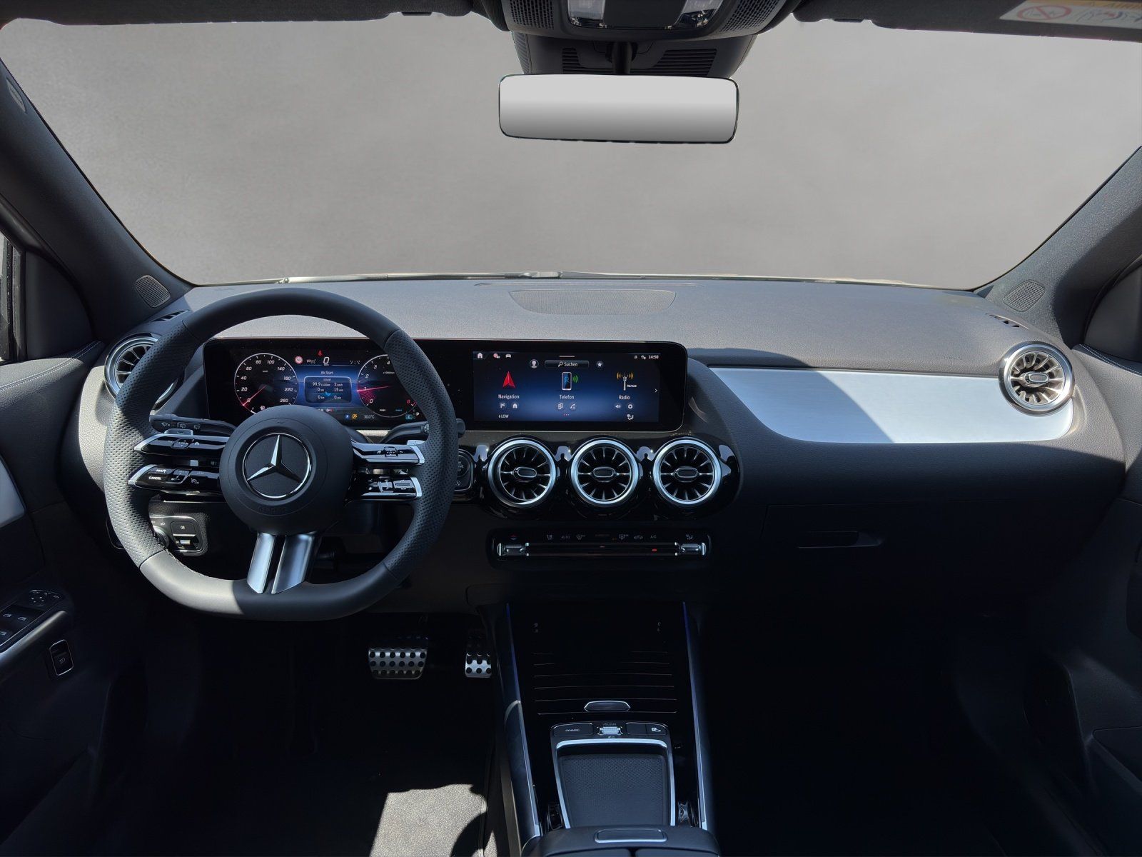 Fahrzeugabbildung Mercedes-Benz GLA 200 AMG 360° Distr Burm AHK Pano Sitzklima