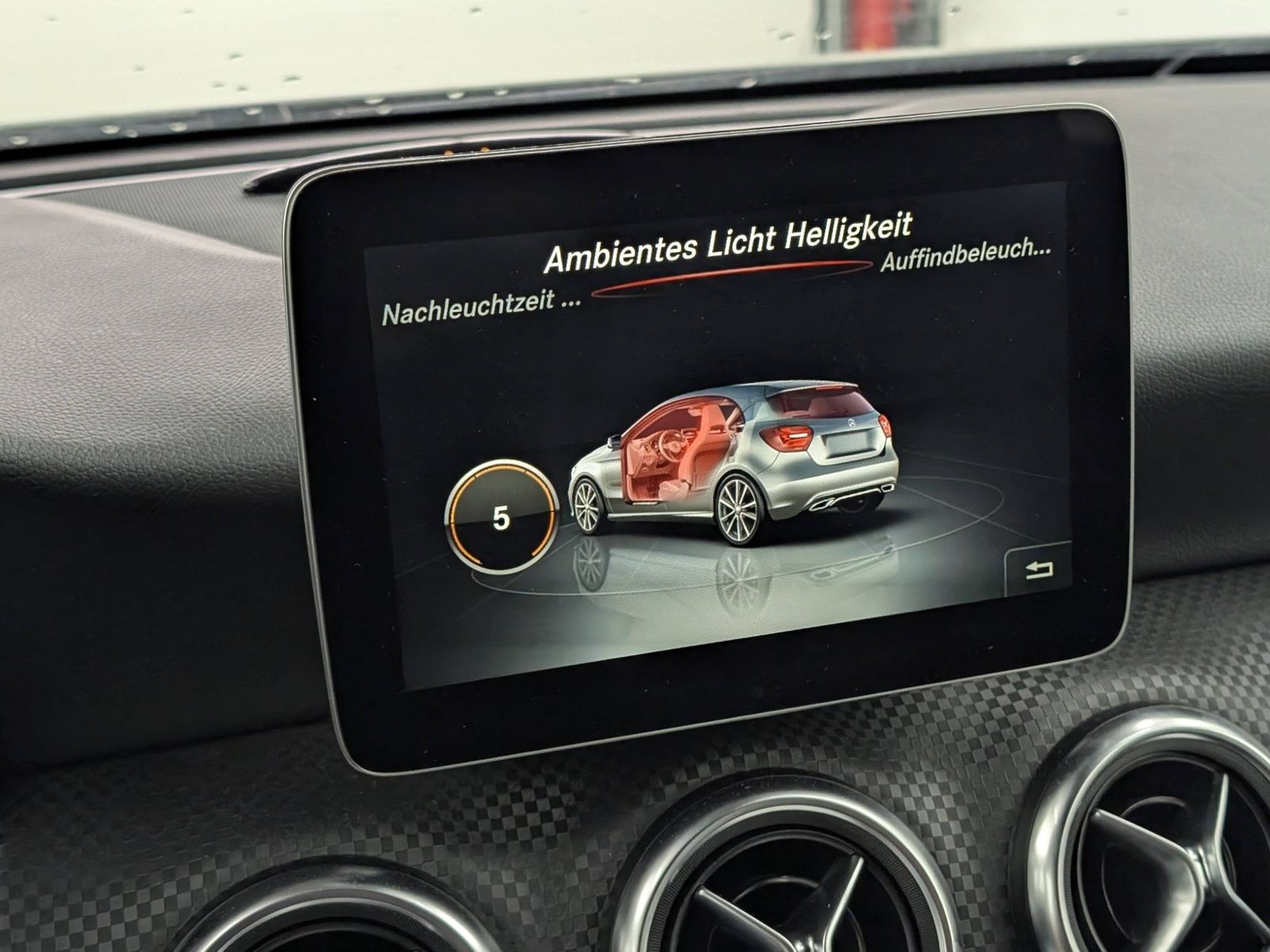 MERCEDES-BENZ A 180 1.6 Urban Navi LED Klima SHZ – Bild 31